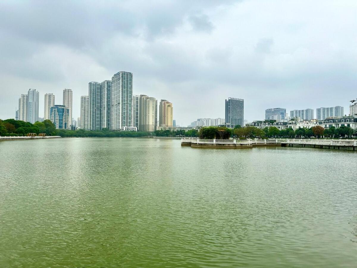 Getaway Next National Convention Centre And Marriott Apartment Hanoi